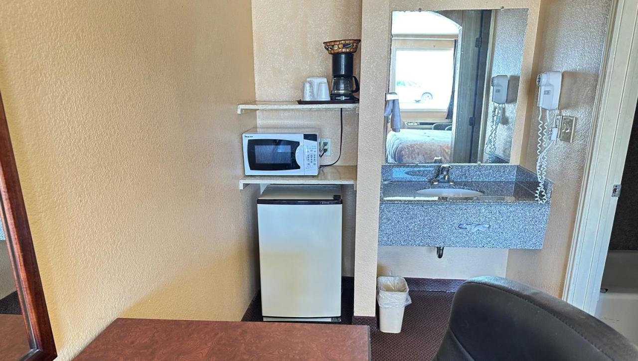 Apollo Lodge And Rv Park Fairfield Экстерьер фото